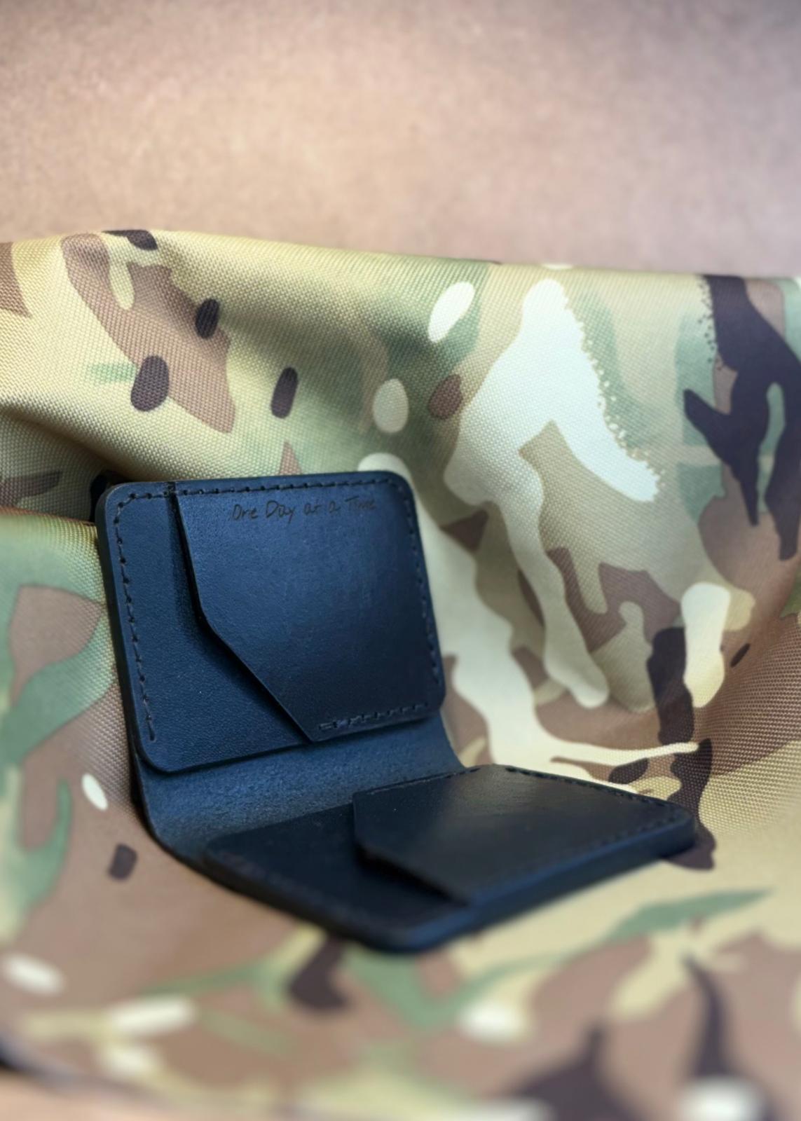 Bi-fold Wallet